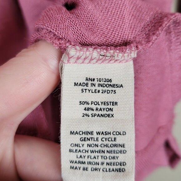 Soft Surroundings Size L Tamara Long Sleeve Asymmetrical Tunic Top Button Pink - Picture 11 of 12